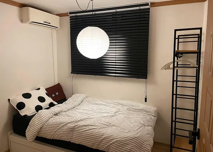 Apartment Hoegi Iro *