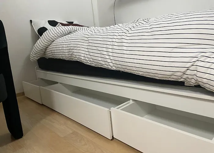 Hoegi Iro Apartment